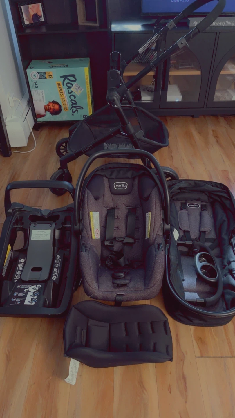 Evenflo Pivot Modular Travel System