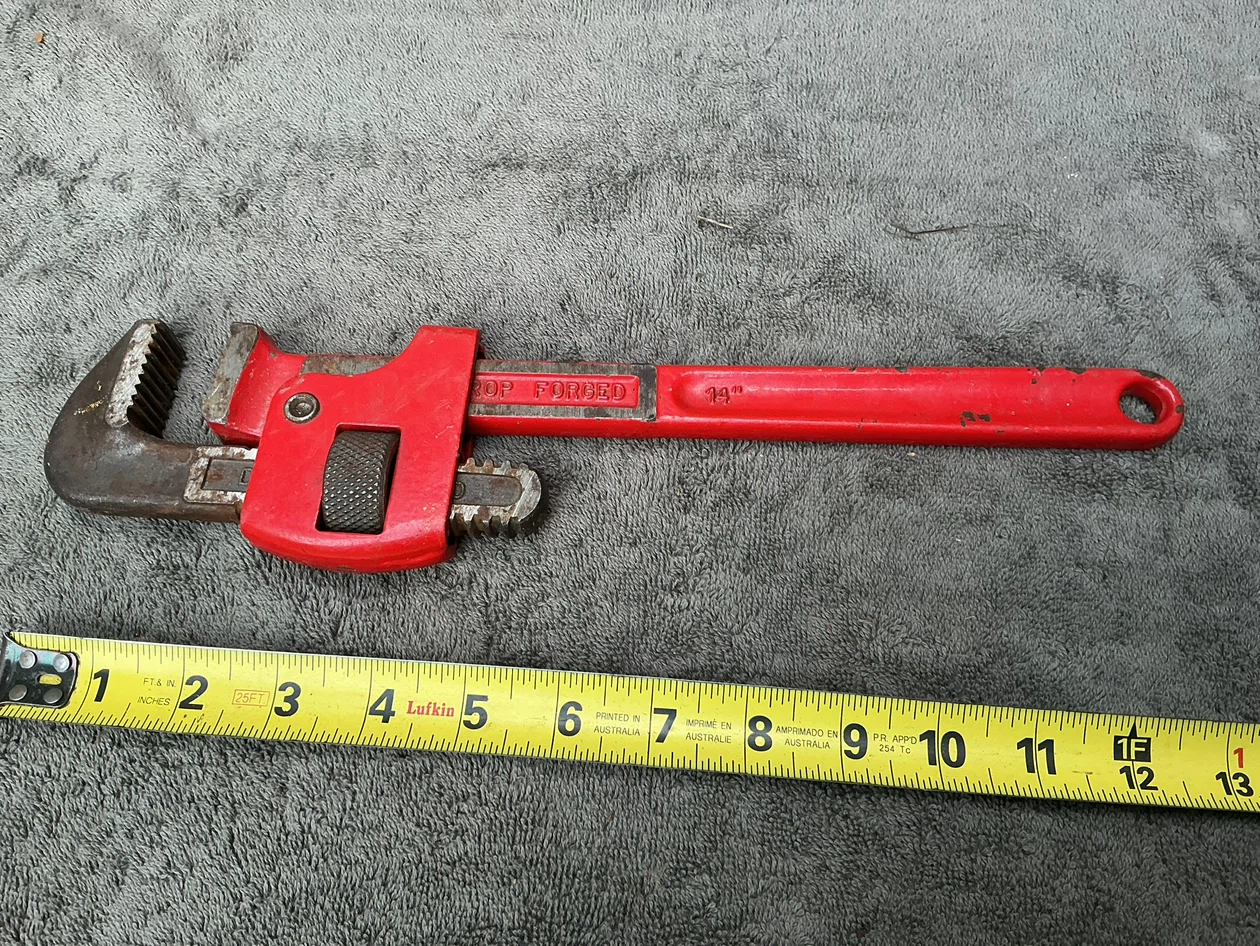 Mastercraft 14-inch Pipe Wrench ! - photo 4