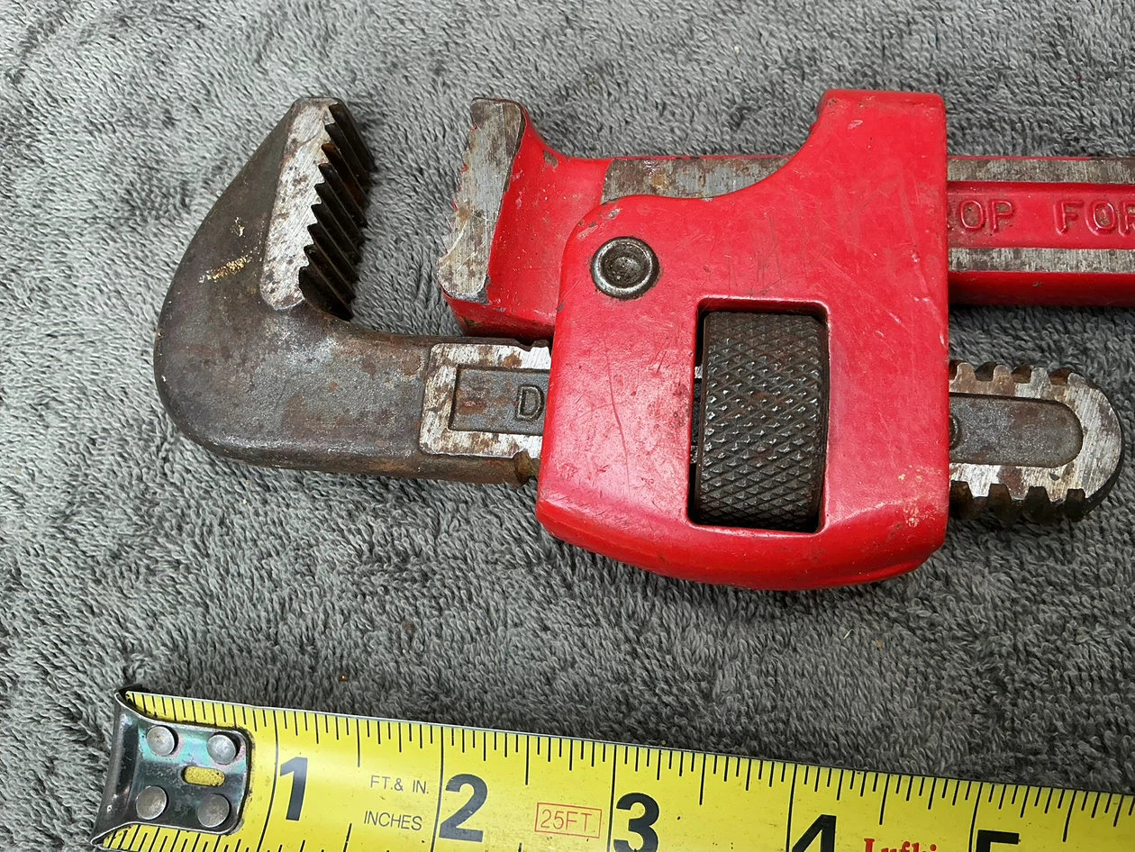 Mastercraft 14-inch Pipe Wrench ! - photo 5