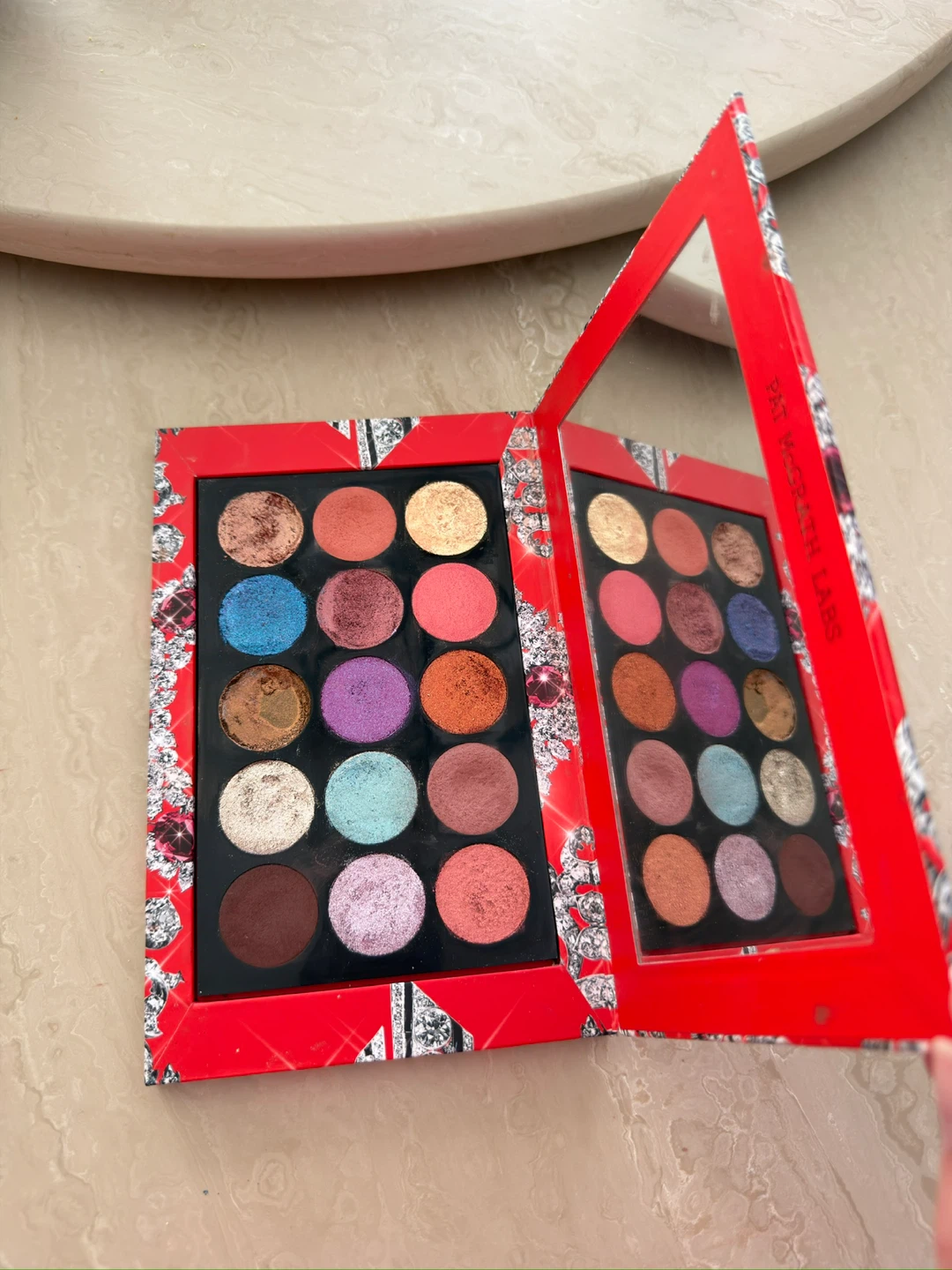 Pat McGrath Labs Luminous Legends: Mega Eye Shadow Palette - photo 3