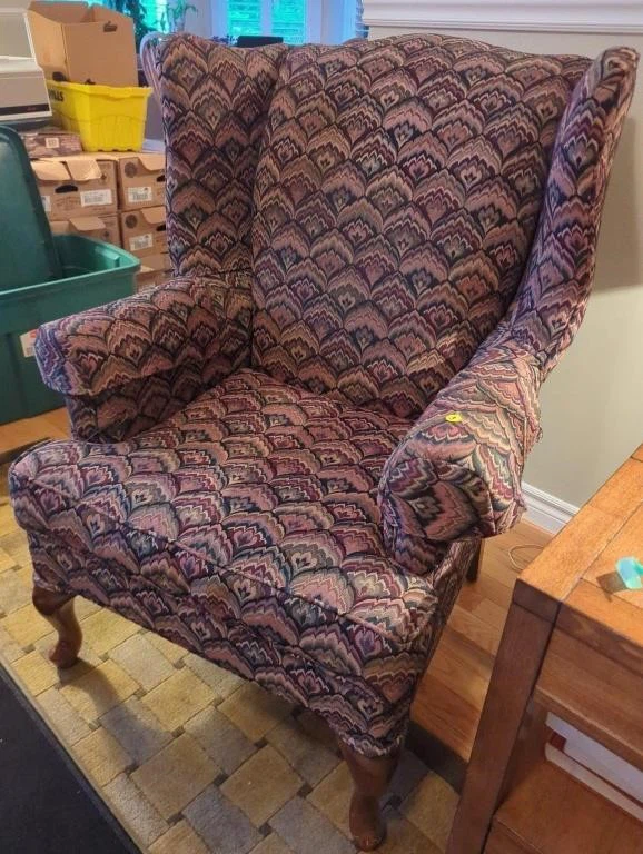 Pair of Vintage Wingback Armchairs - photo 2