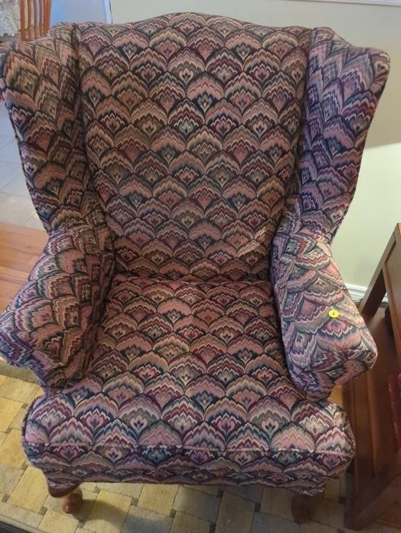 Pair of Vintage Wingback Armchairs - photo 3