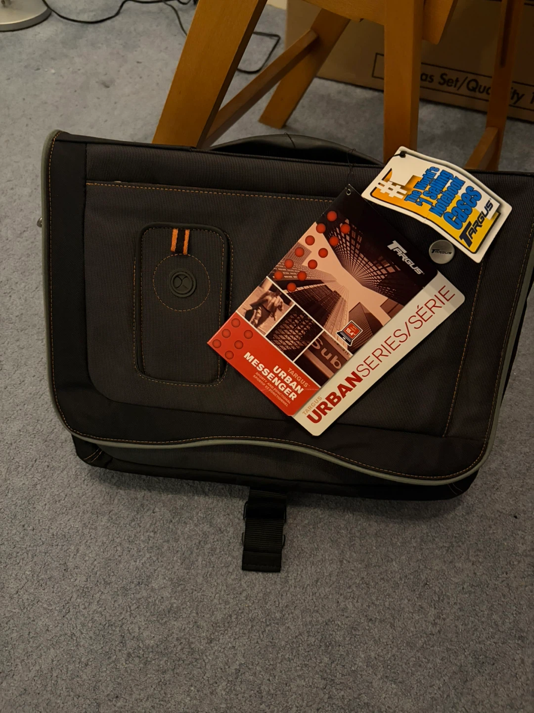 Targus Urban Series Messenger Bag for 15.4" Laptop 🏈