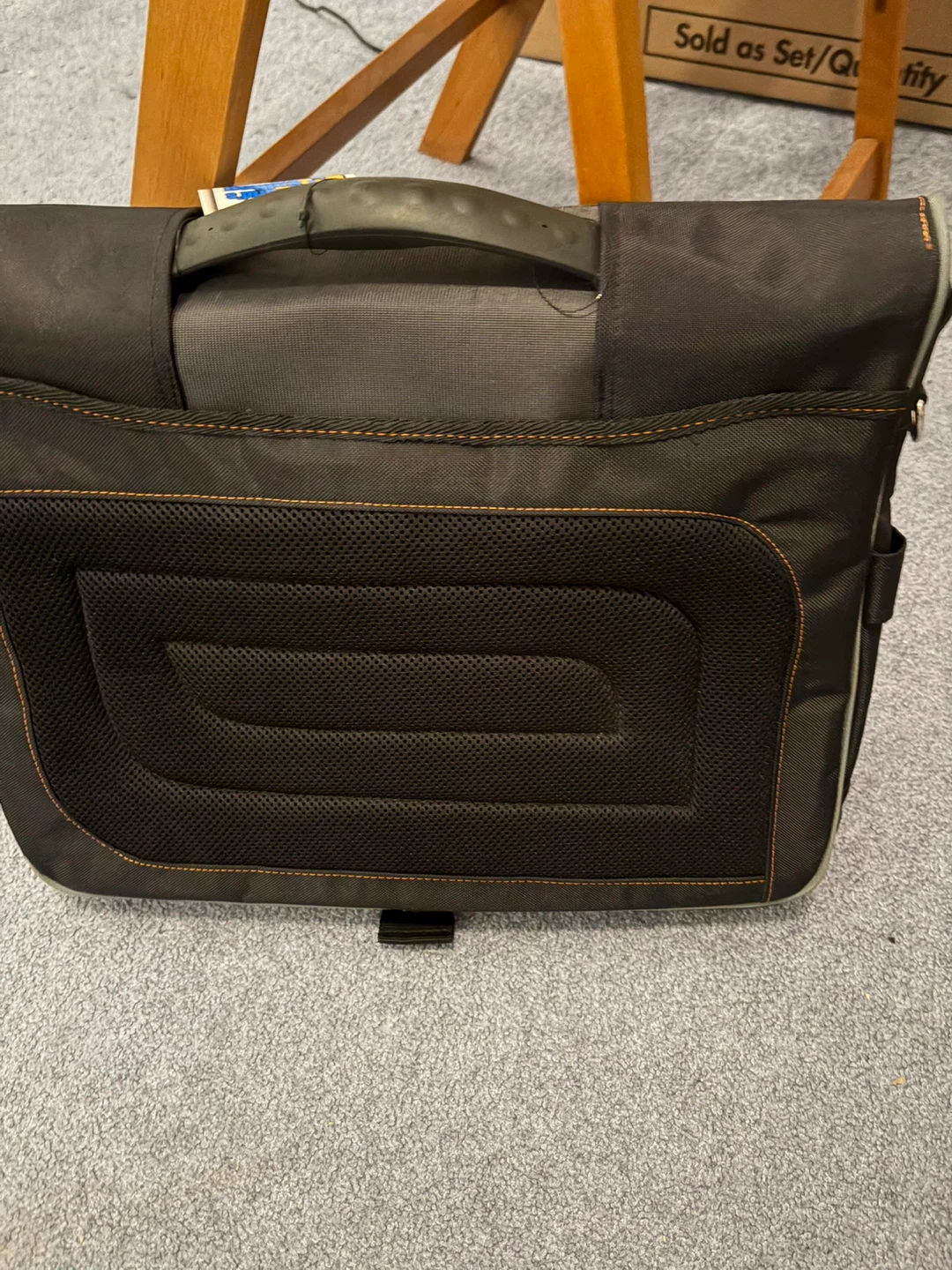 Targus Urban Series Messenger Bag for 15.4" Laptop 🏈 - photo 2