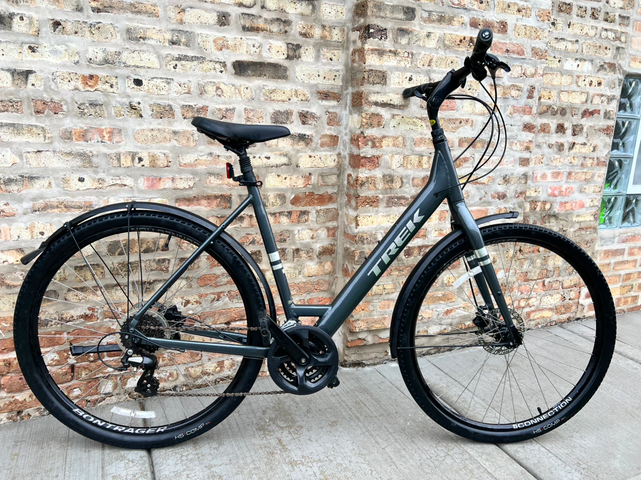 Trek Verve Hybrid Bike - photo 2