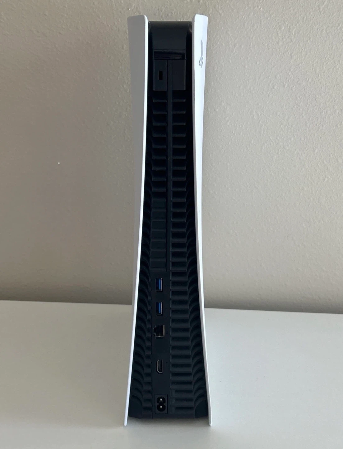 Sony PlayStation 5 - photo 2