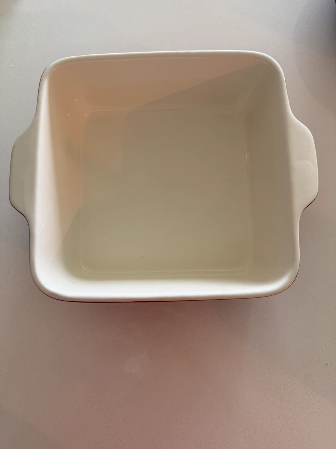 Ceramic baking dish