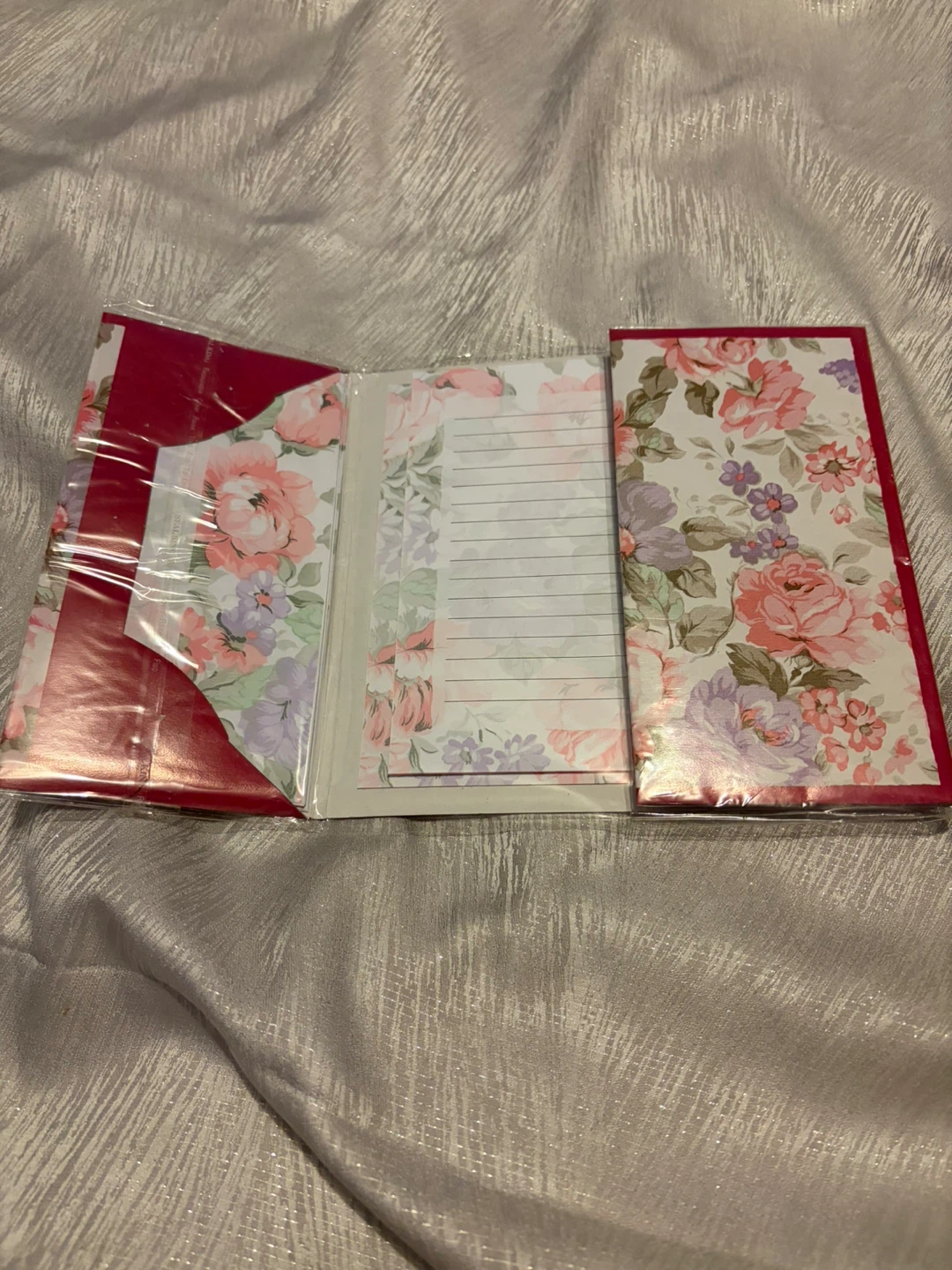 Floral Stationery Set 🏈