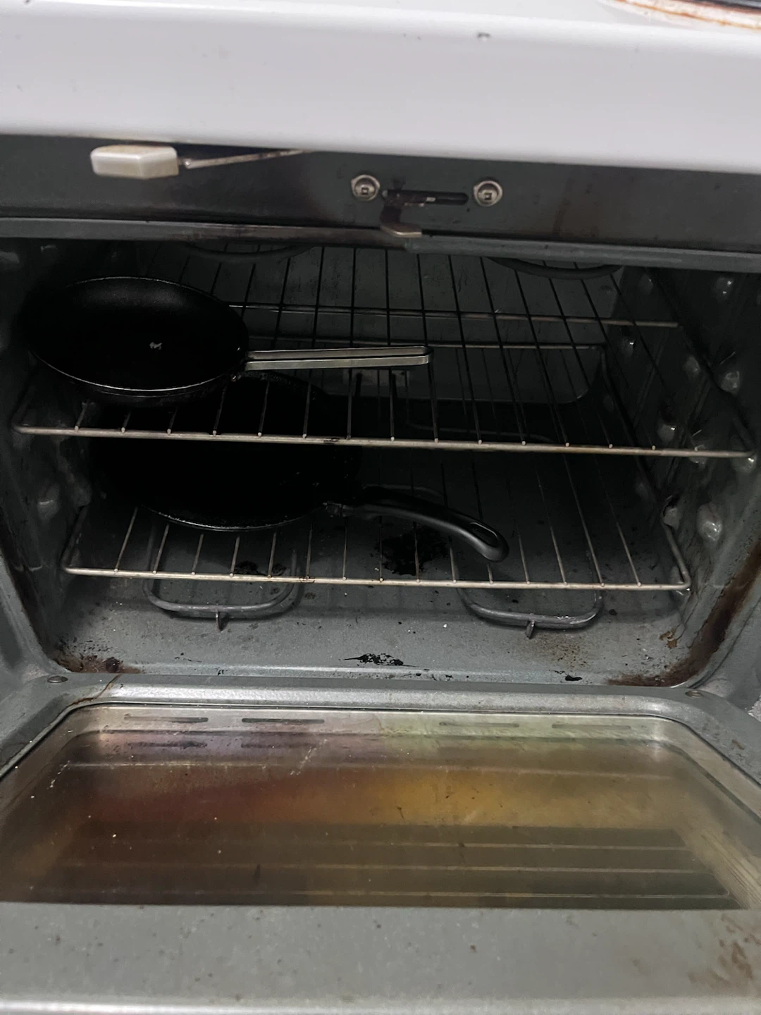 GE stove - photo 2