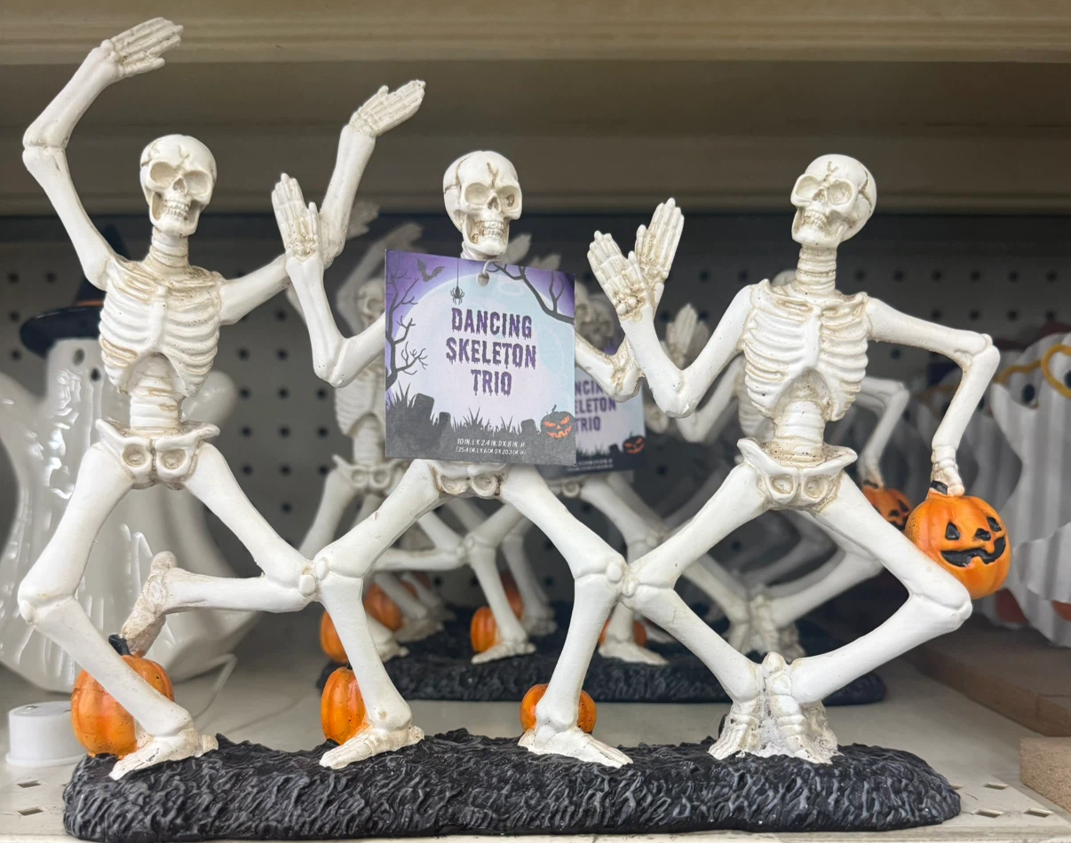 🏈 Dancing Skeleton Trio Halloween Decoration
