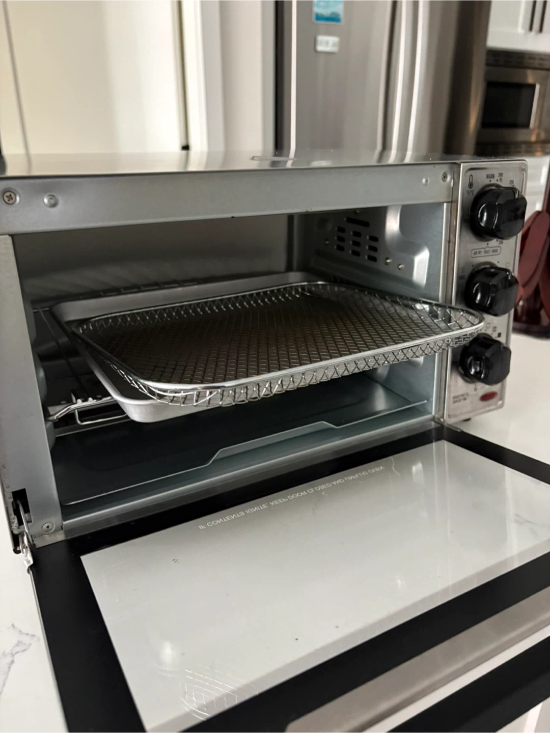 Hamilton Beach Air Fryer Toaster Oven - photo 2