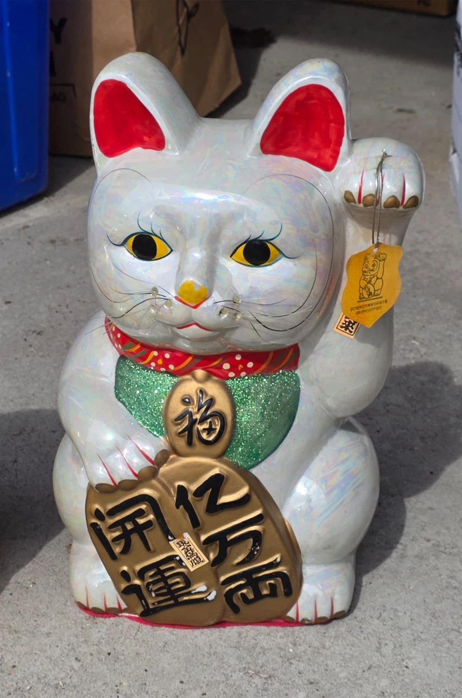 Iridescent Ceramic Lucky Cat Bank 🏈
