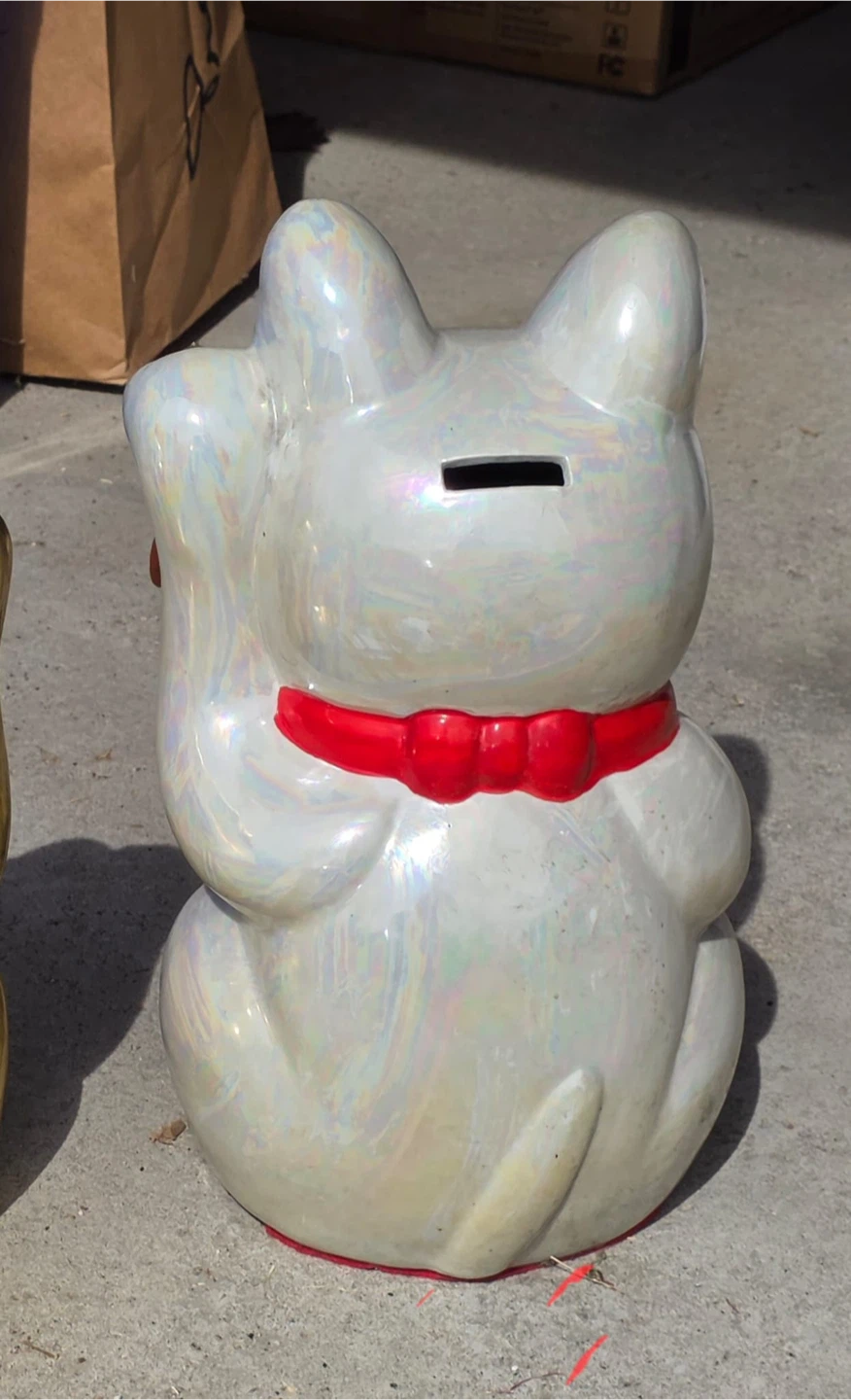 Iridescent Ceramic Lucky Cat Bank 🏈 - photo 2