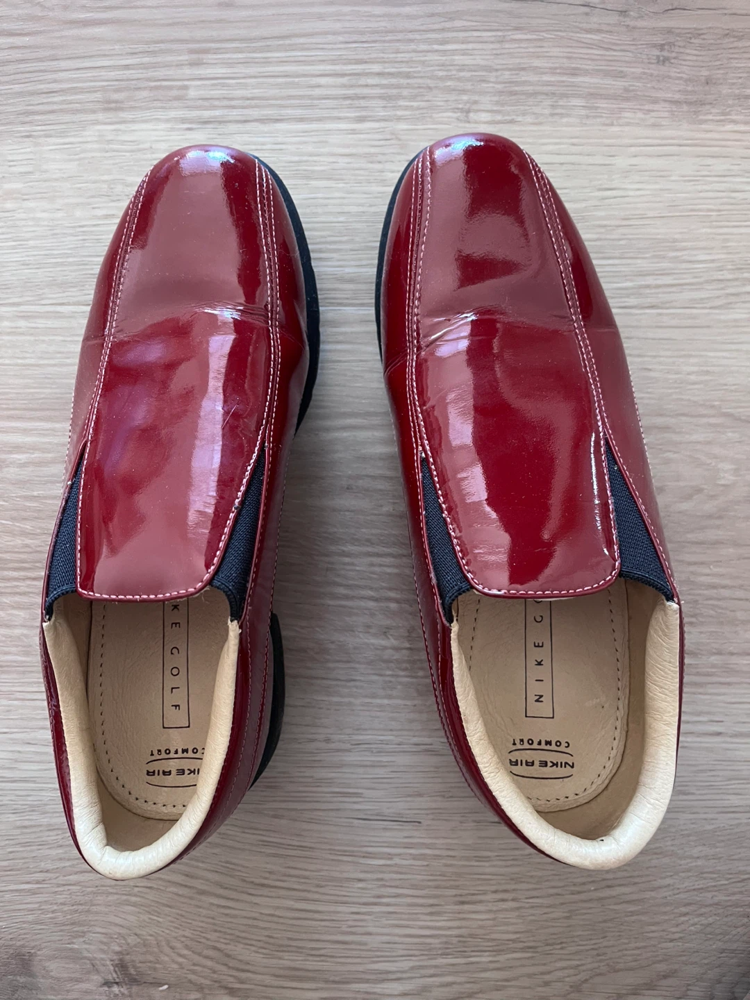 Size 7 Nike Air Golf Shoes Red