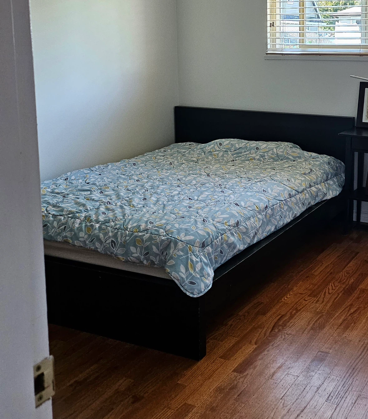 Double Size Bed Frames+ mattresses