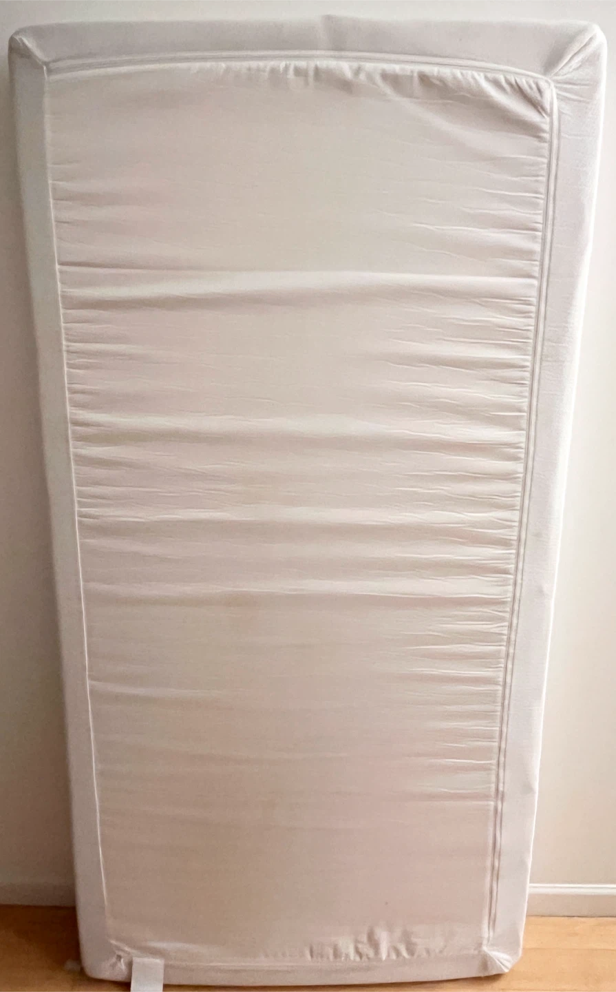 Twin-XL Memory Foam Mattress with Cover - photo 2