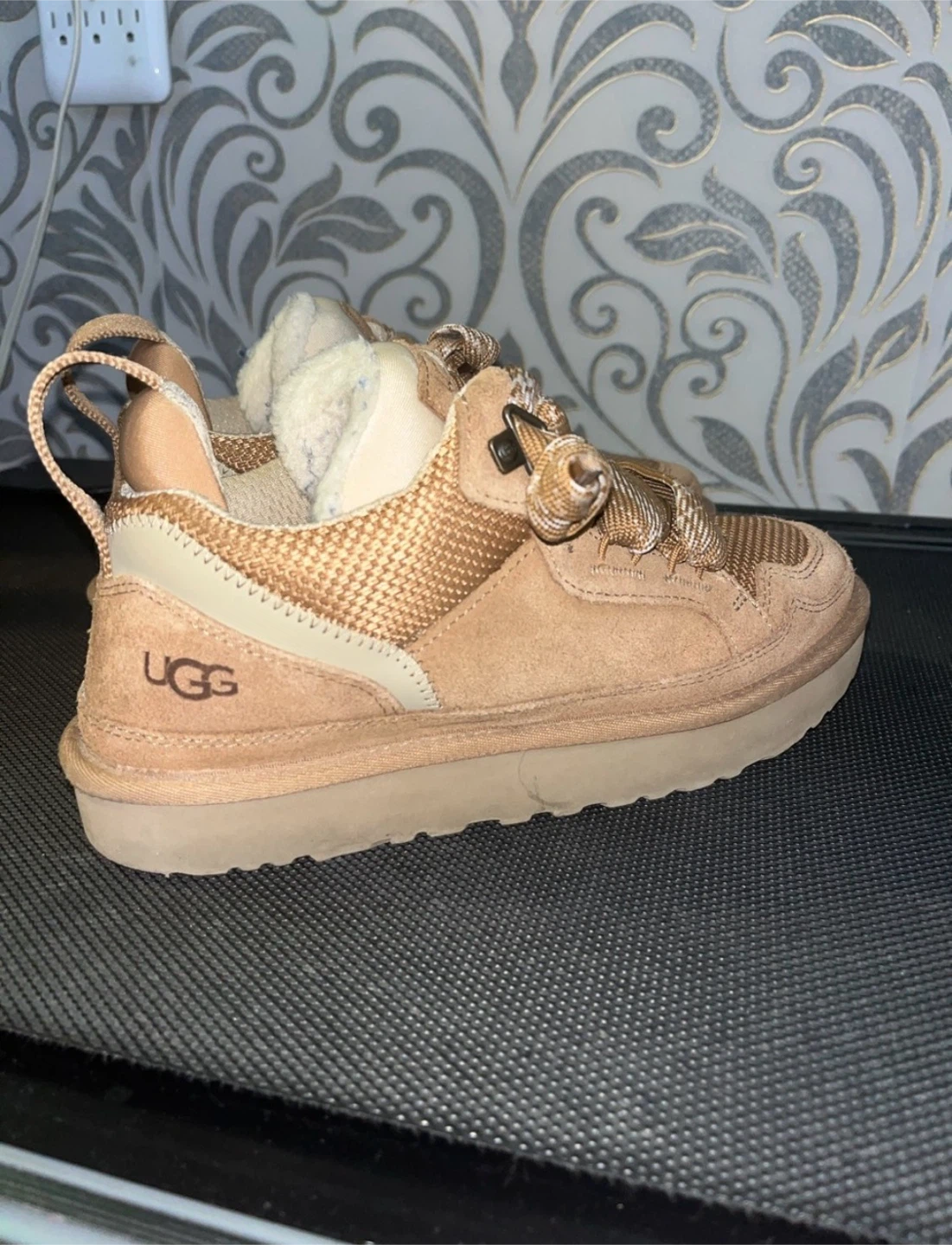 UGG Lowmel Tan Sneakers