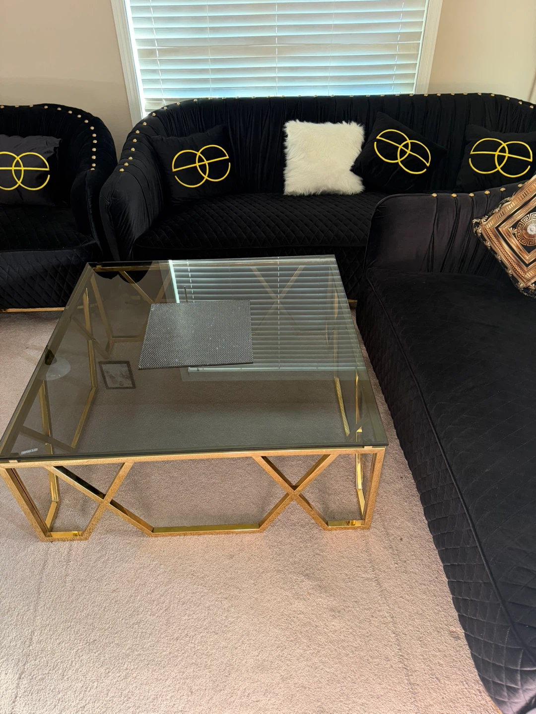 Black Velvet Sofa Set with Coffee Table - photo 4