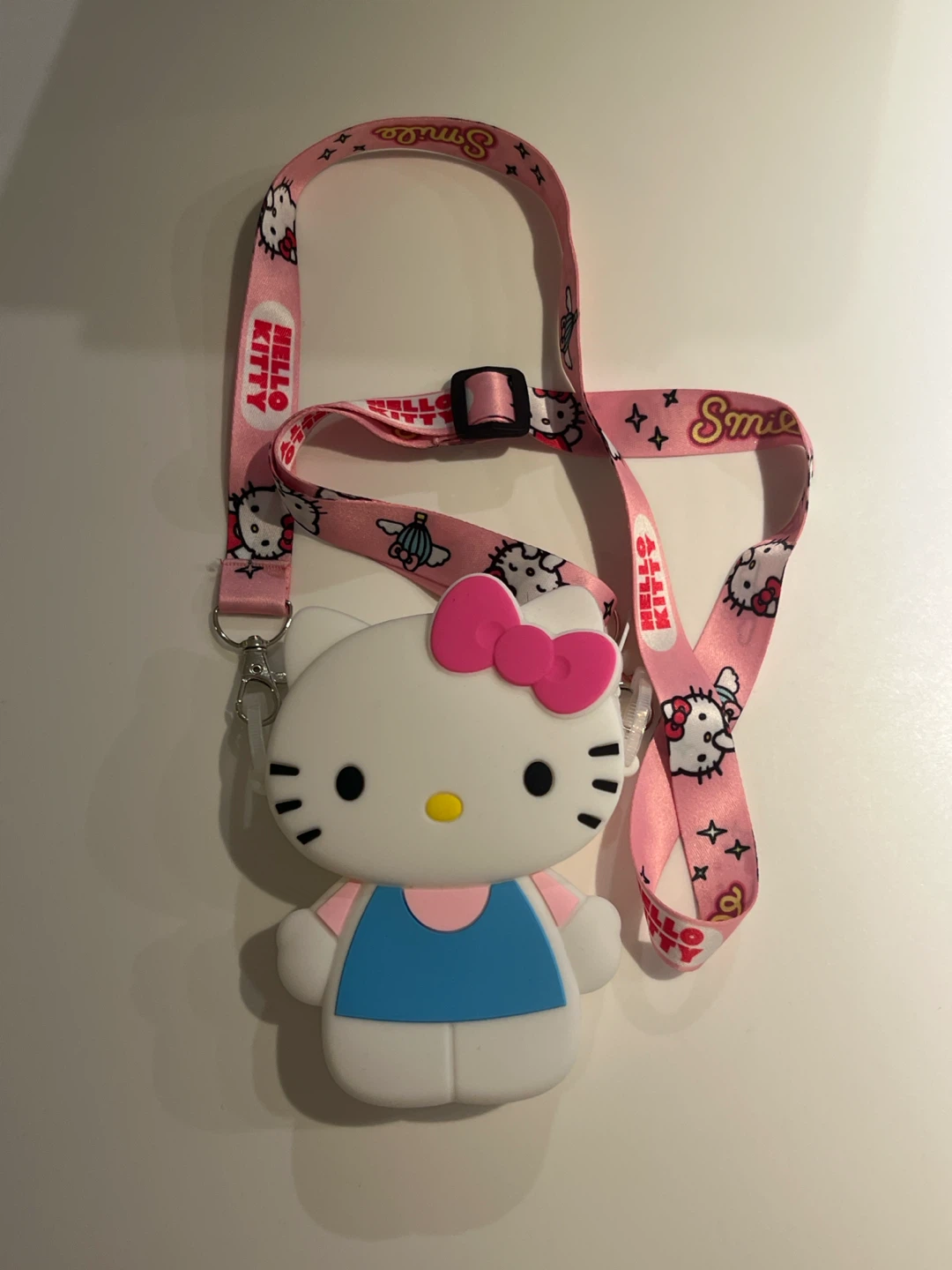 🏈 Hello Kitty Silicone Crossbody Bag