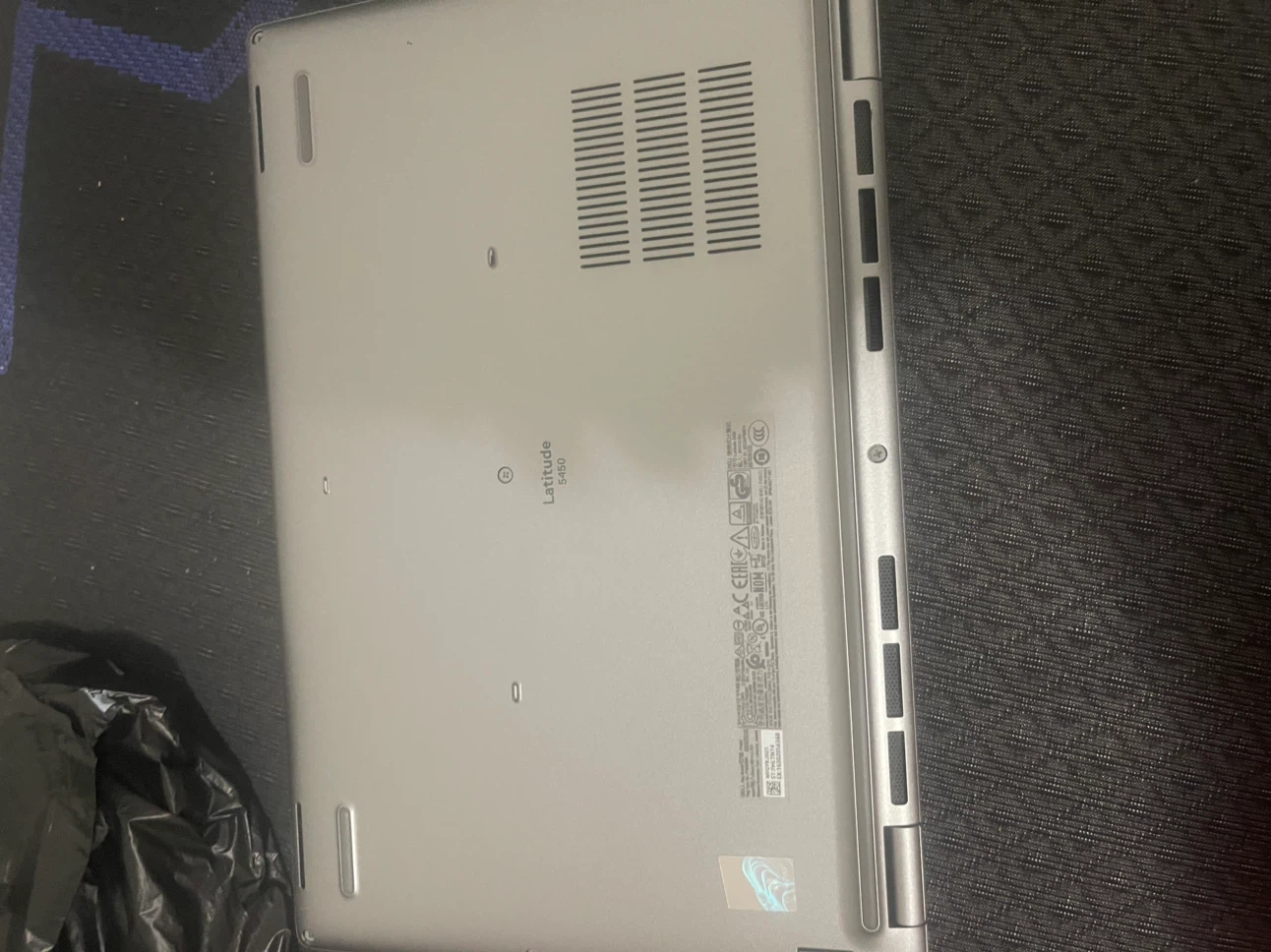 Dell Latitude 5450 Laptop - photo 2