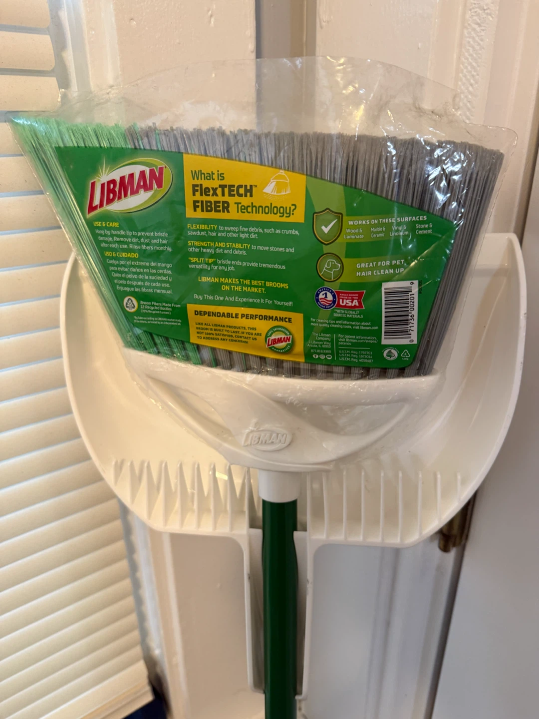 Libman Precision Angle Broom and Dustpan Set - photo 4