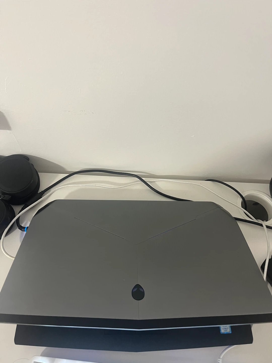 Gaming Laptop Dell Alienware 15 R2 - photo 2