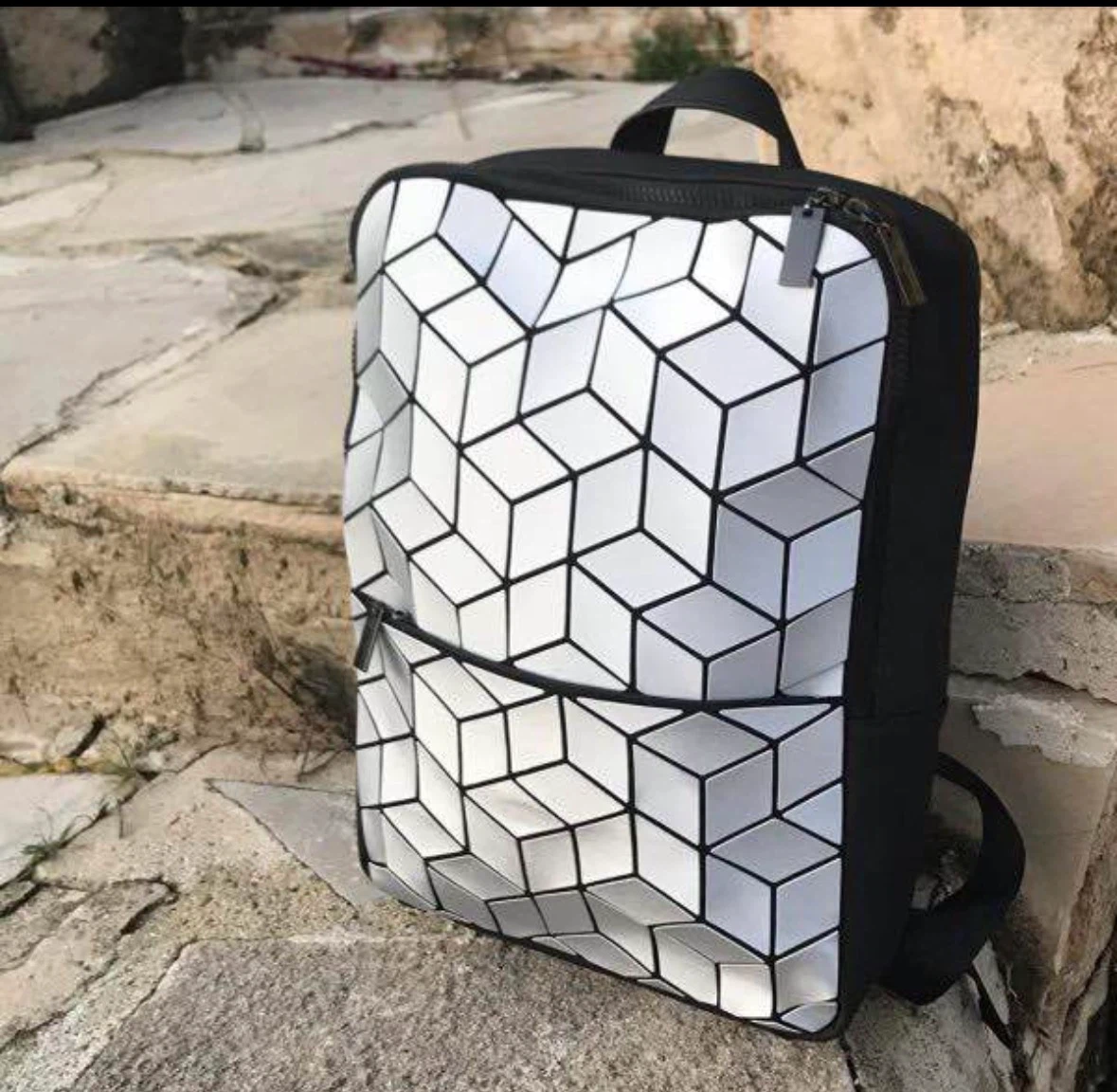 🏈 Geometric 3D Cube Holographic Backpack – Statement Daypack - photo 2