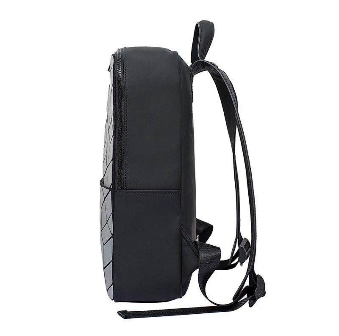 🏈 Geometric 3D Cube Holographic Backpack – Statement Daypack - photo 3