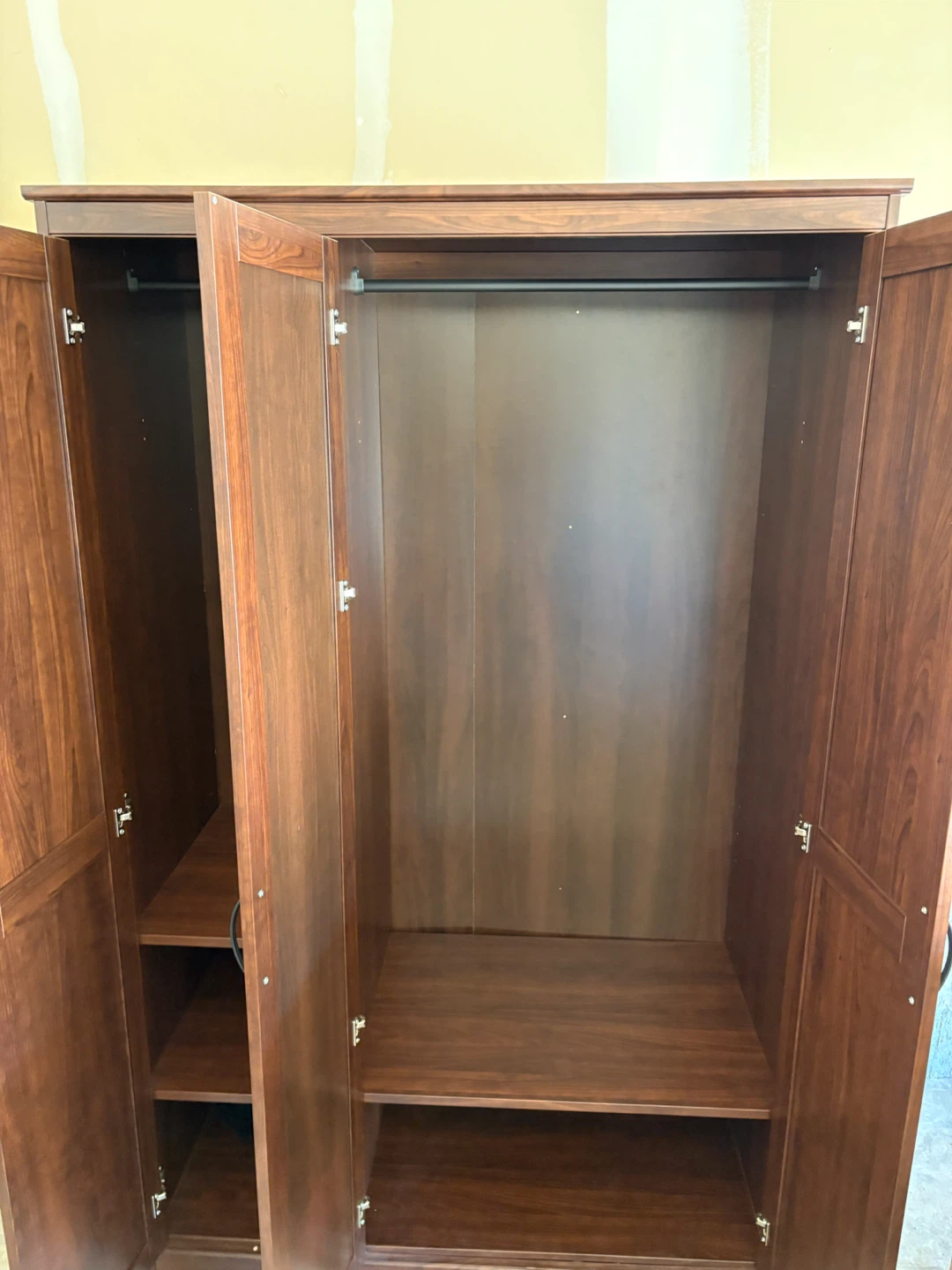 Used IKEA closet in excellent condition for a very low price - photo 4