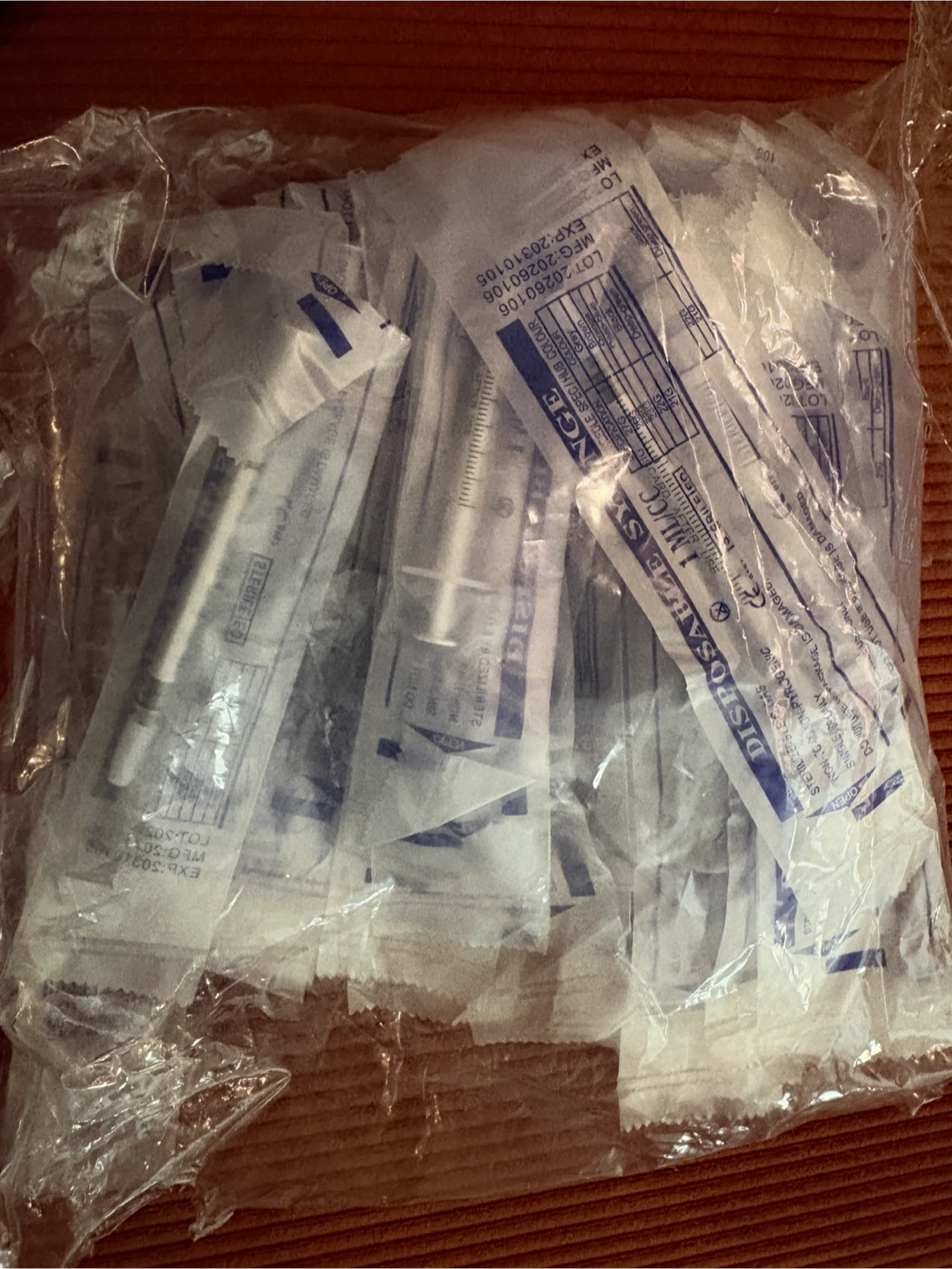 Disposable 1ml Oral Syringes for collecting collustrum - photo 2