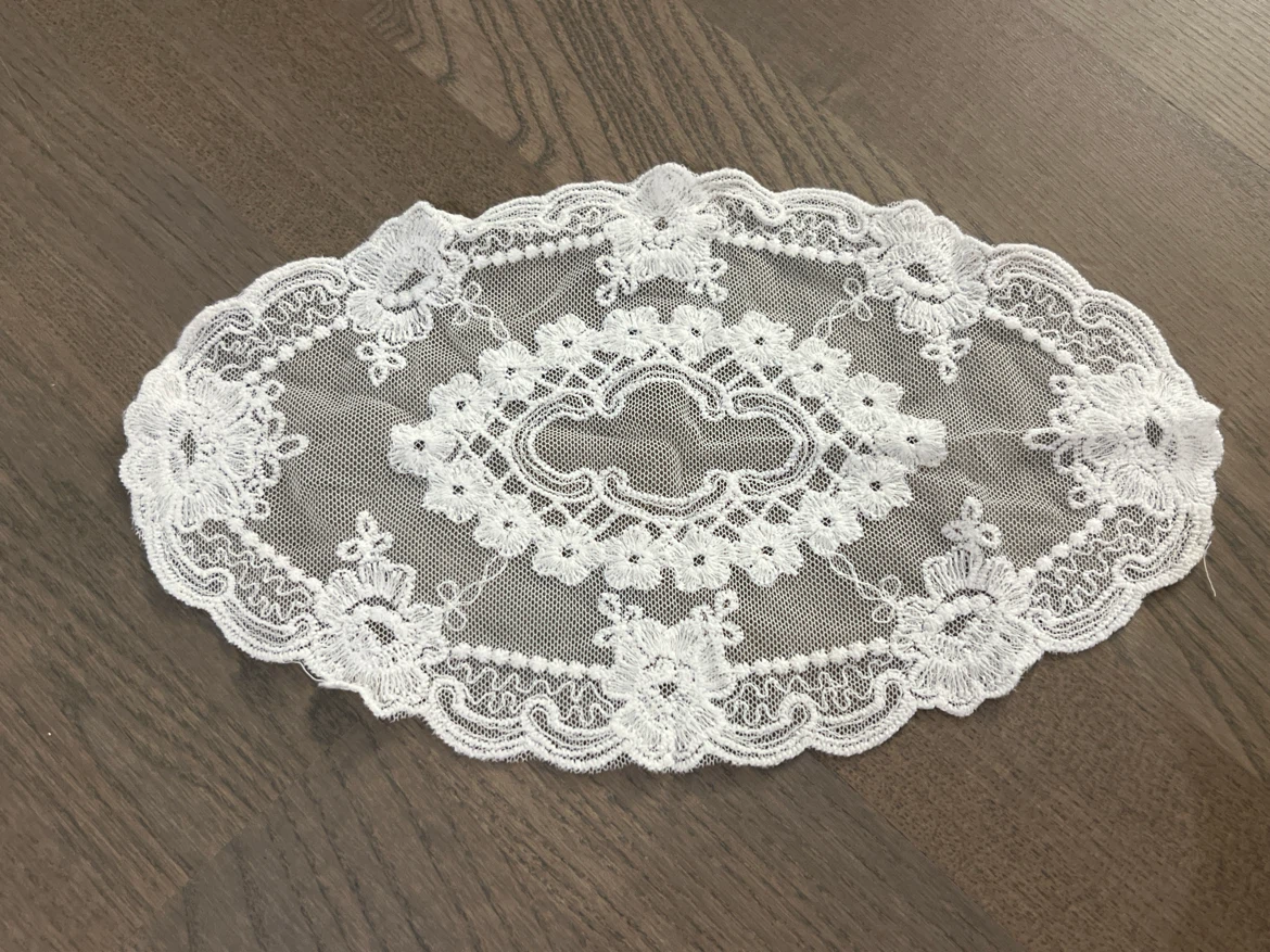 🏈White Oval Lace