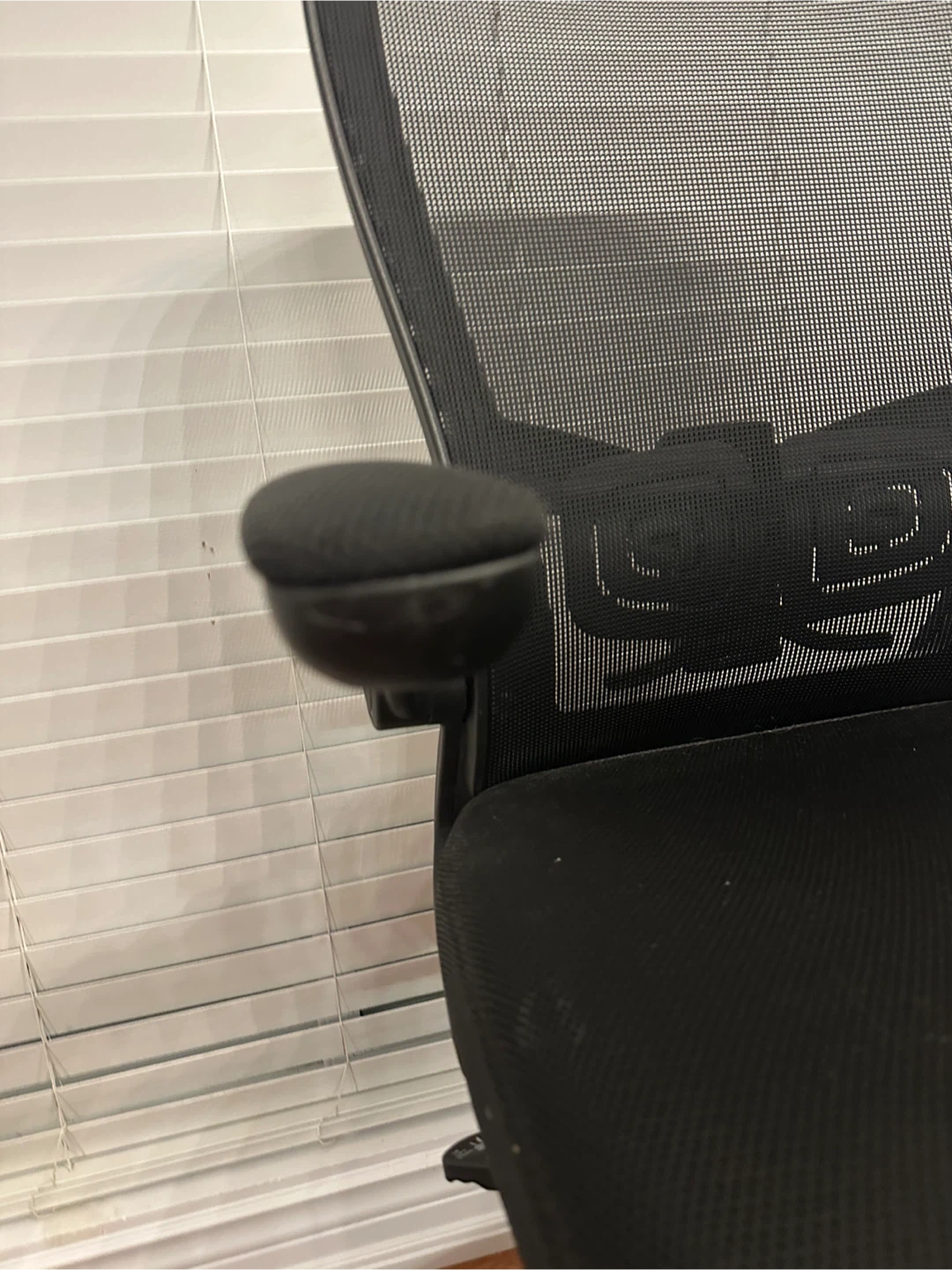 Ergonomic Office Chair - photo 4