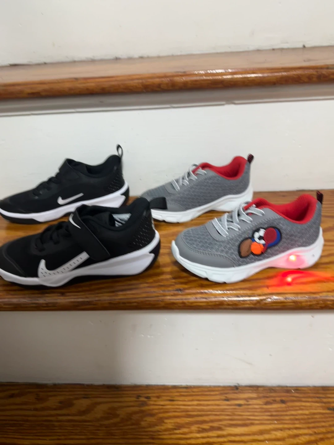Nike 12c kids shoes - photo 3