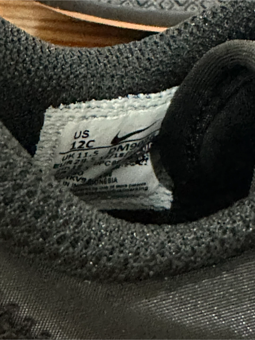 Nike 12c kids shoes - photo 4