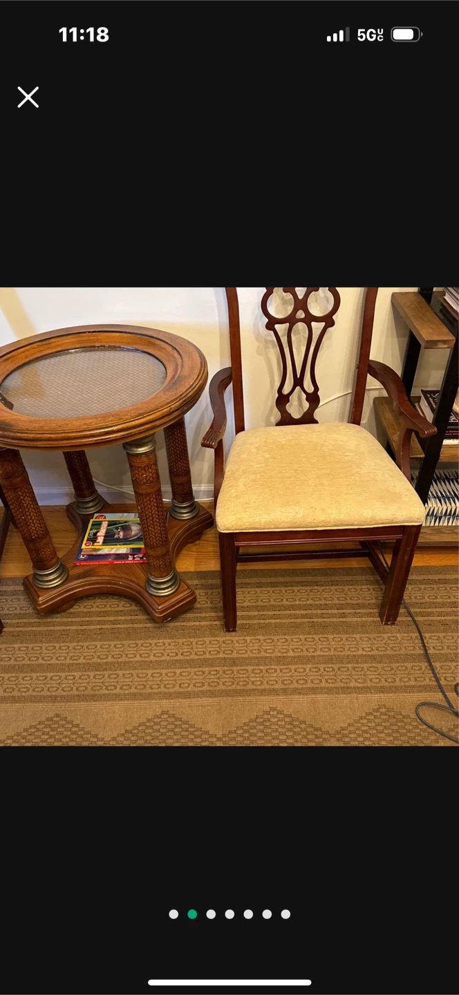 Round Wood Accent Table - photo 3