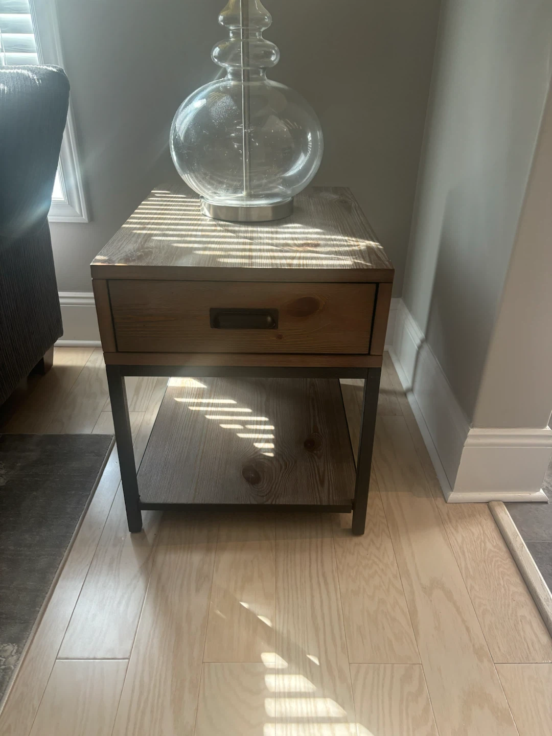 Industrial style bedside table - photo 2
