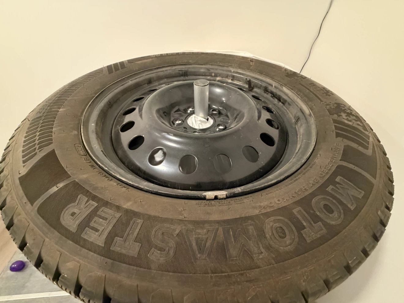 235/60R18 Winter Tires & Steel Rims - photo 5