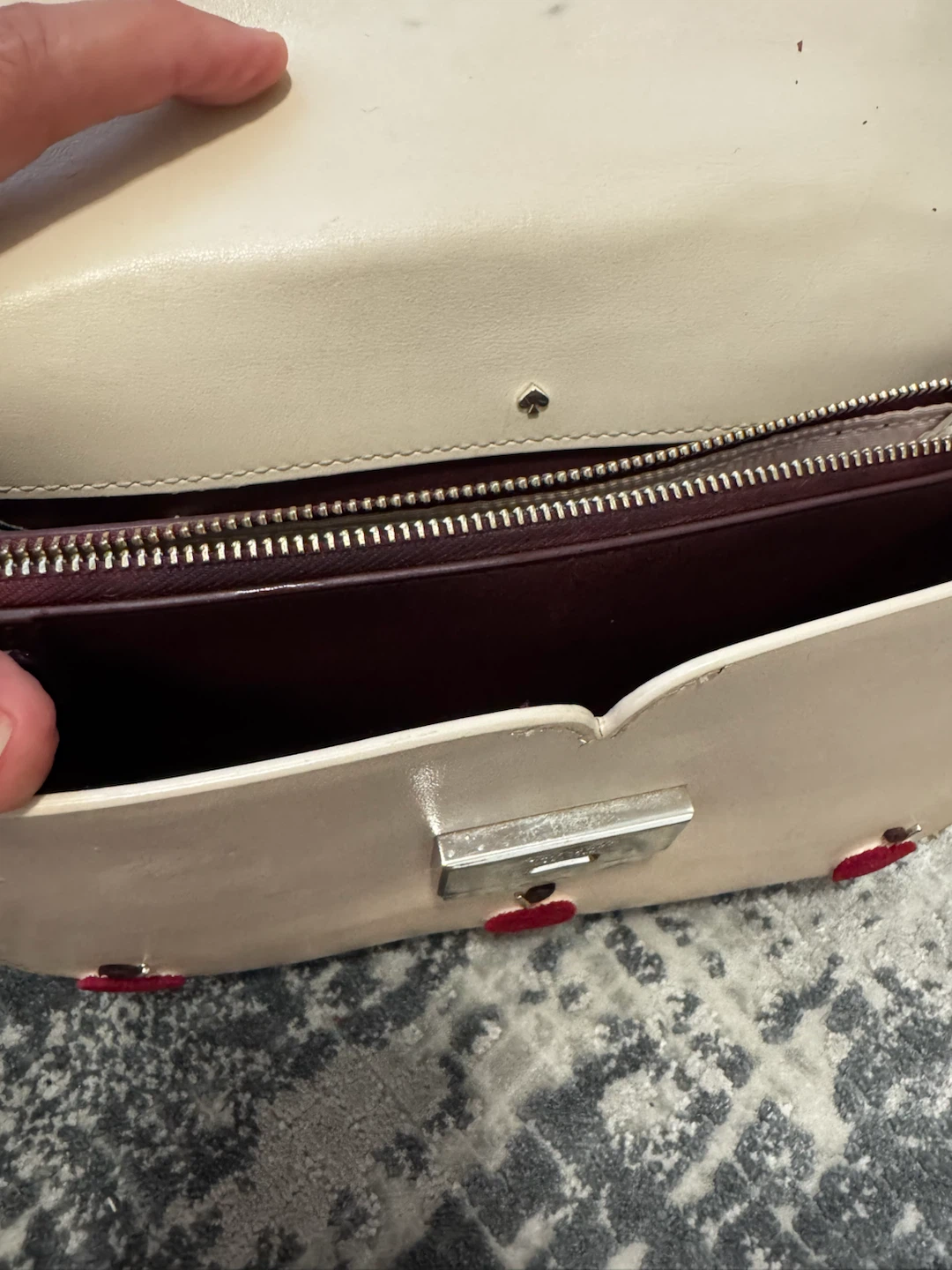 Kate Spade New York apple crossbody bag - photo 2