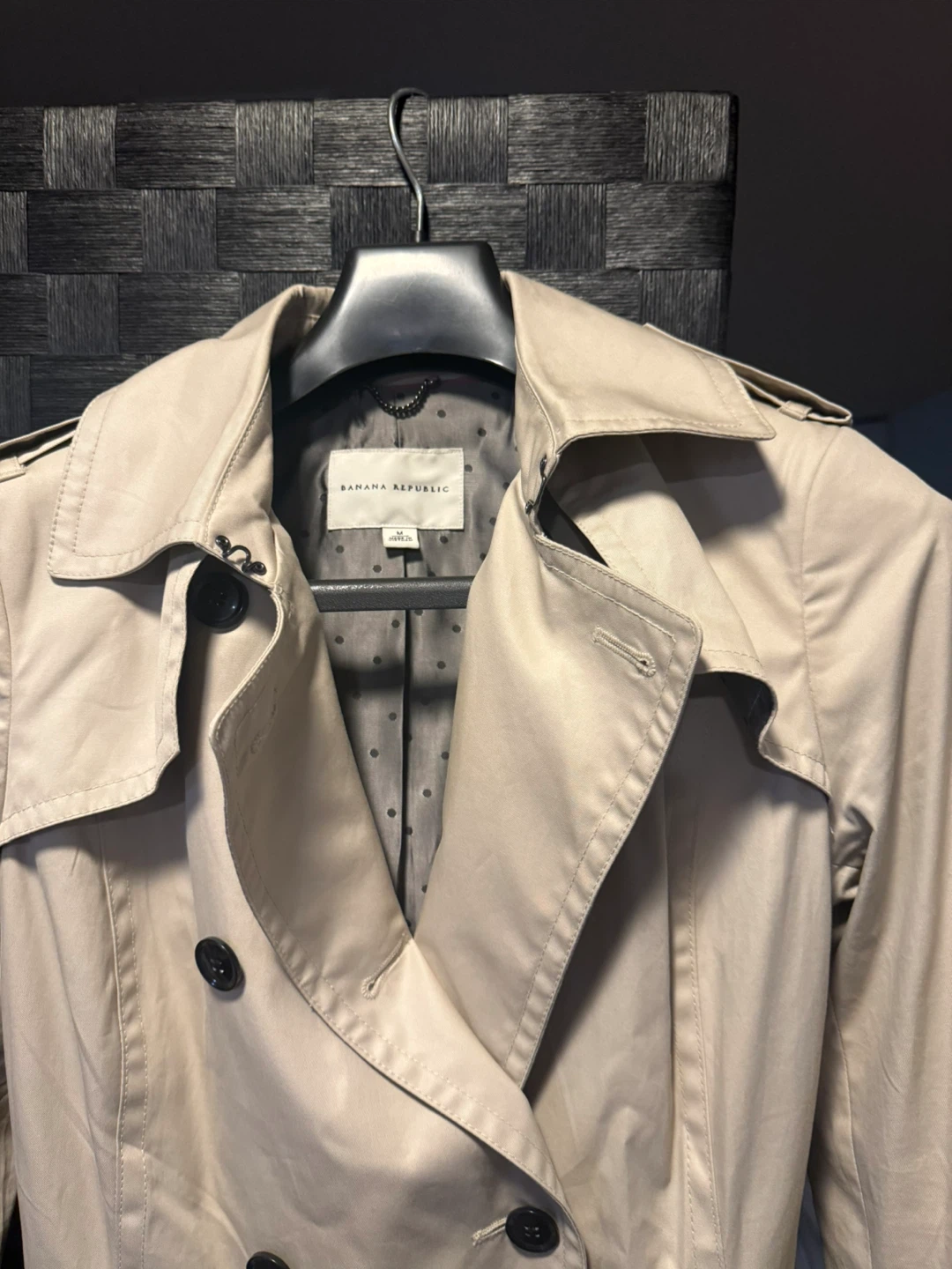 Banana Republic Trench Coat - photo 2