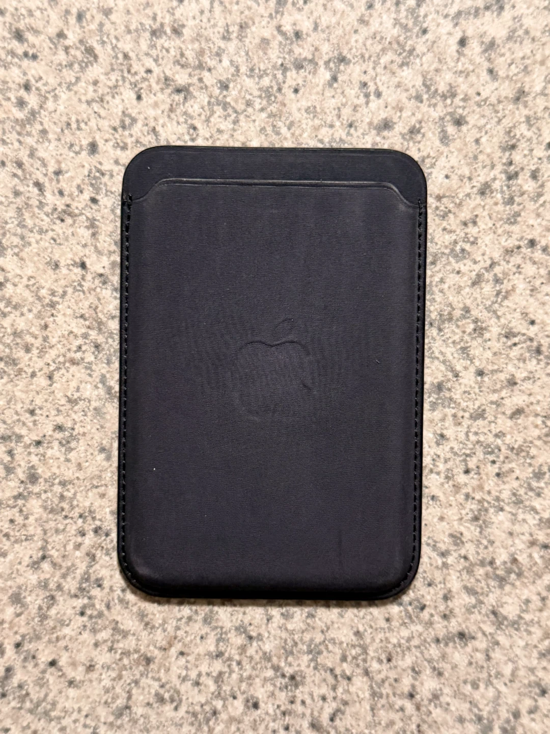 Apple Black Wallet with MagSafe - Like New