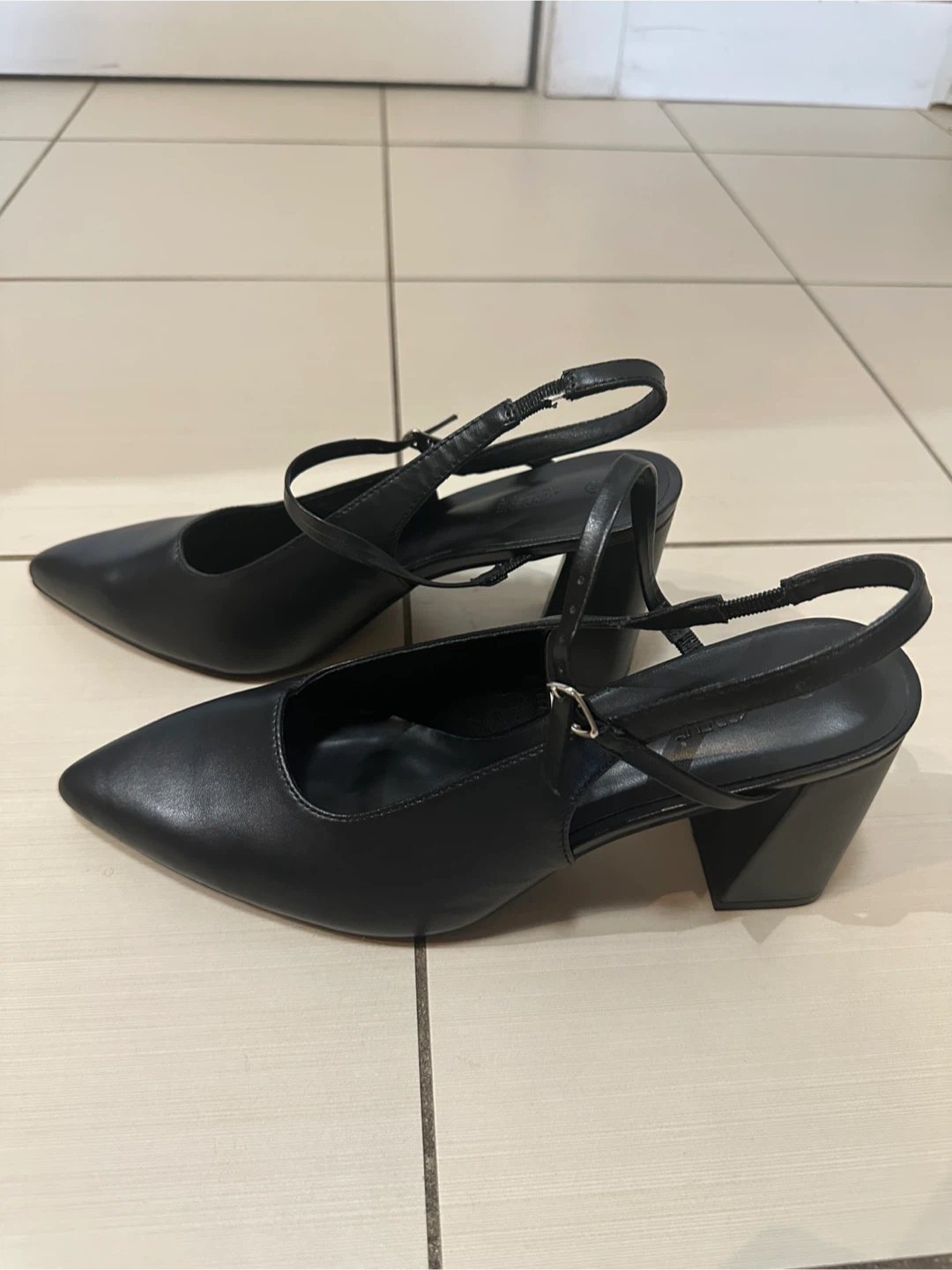 Ardene Black Block Heels - photo 2