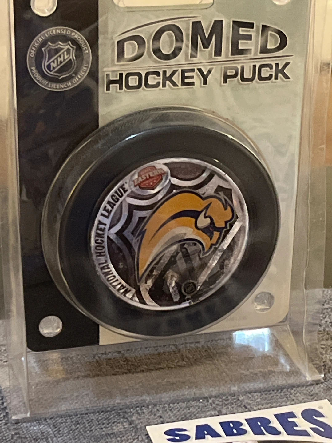 Buffalo Sabres Hockey Cards Lot + Sealed WinCraft Domed Puck - photo 5