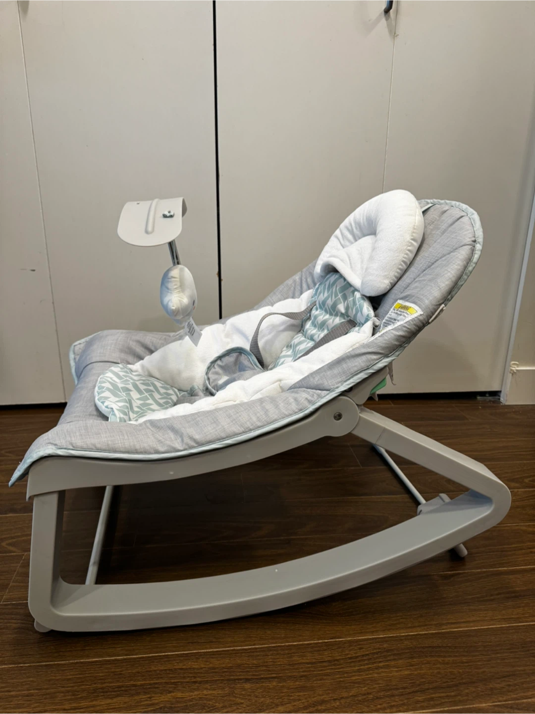 Baby Bouncer Rocker Chair - photo 3