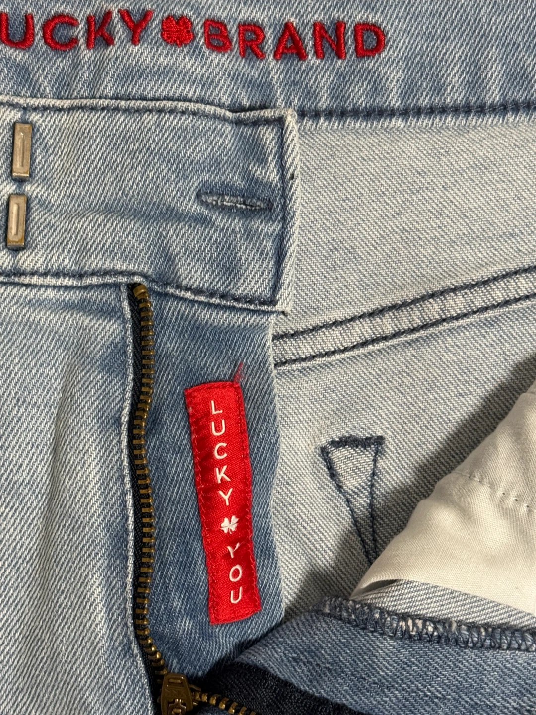 Lucky Brand Light Wash Jeans - photo 3