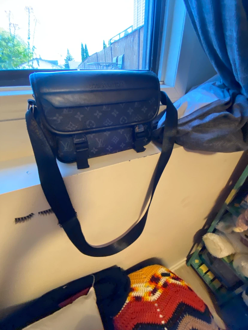 Louis Vuitton Monogram Eclipse Messenger Bag - photo 2