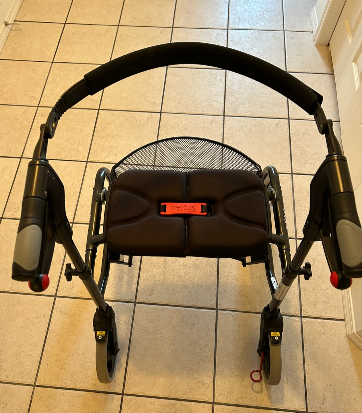 Nexus Walker - photo 2