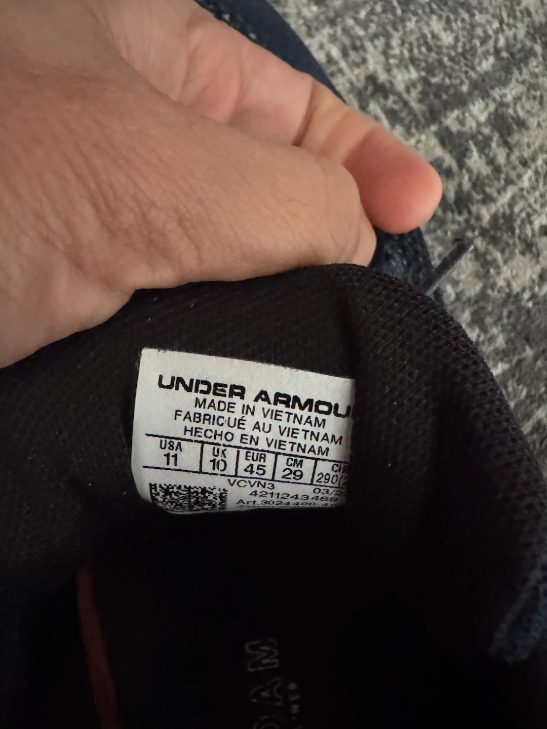 Under Armour Charged Rogue Shoes Size 11 - photo 4