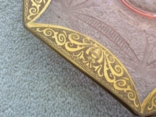 Antique Gold Embossed Plate - photo 4