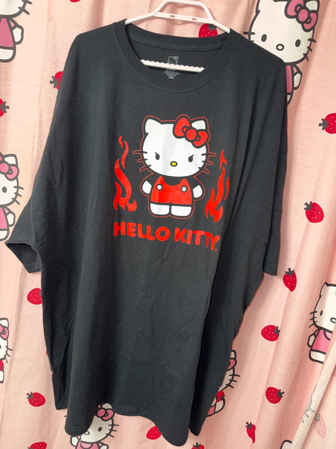 NEW HELLO KITTY PLUS SIZE SHIRT 2X