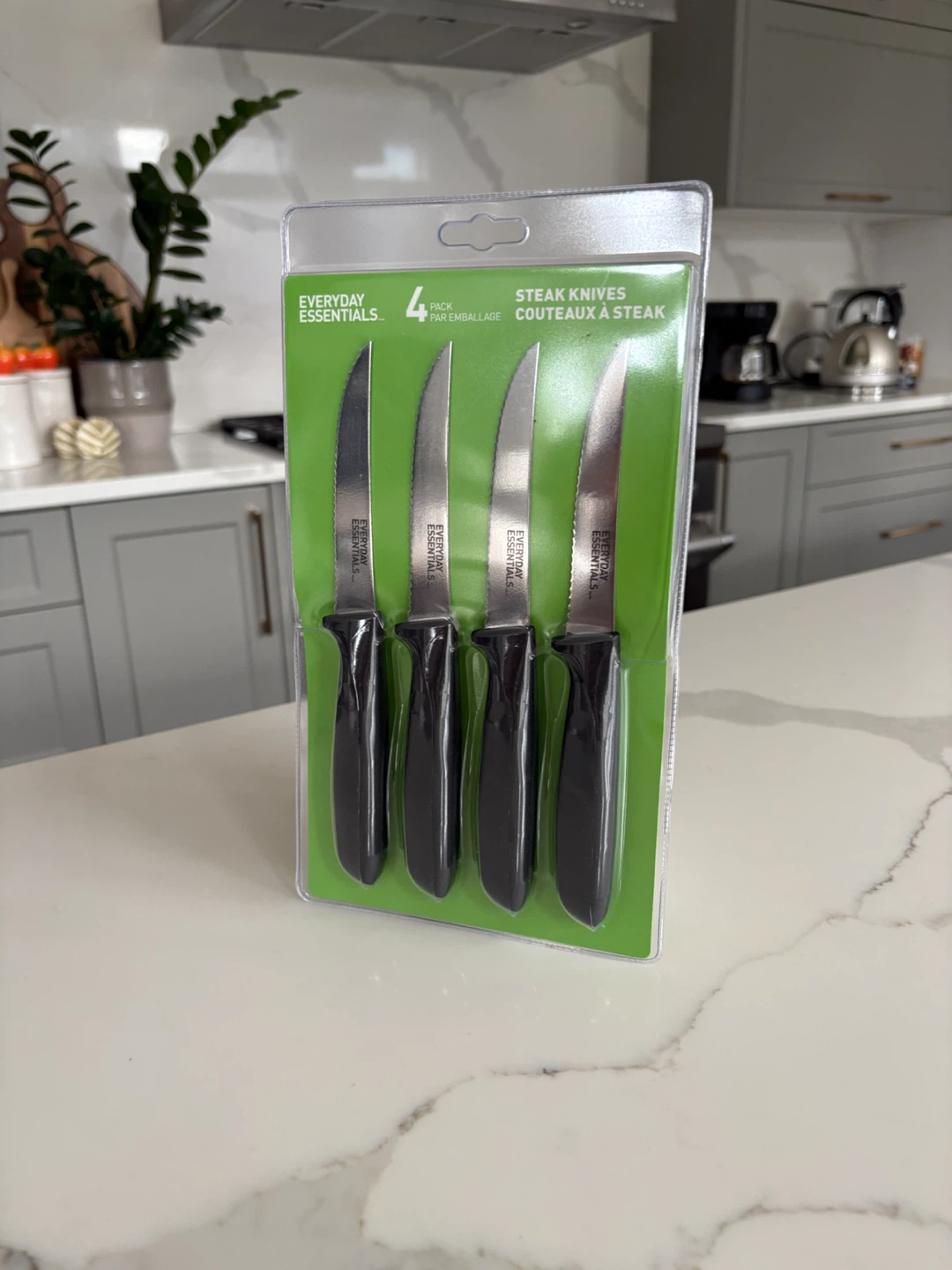 Steak knives set
